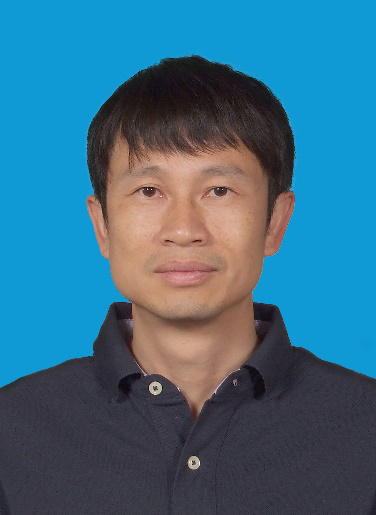 杨志谋近照